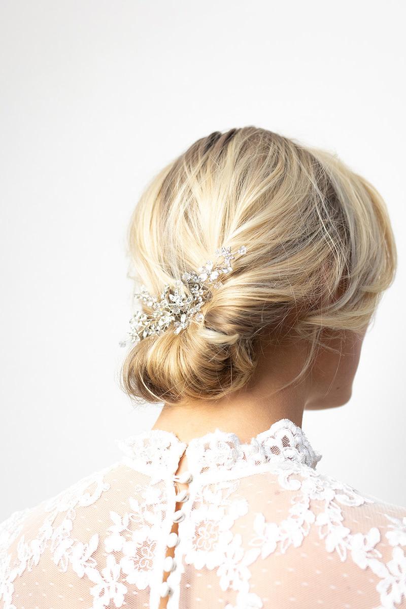 Haarschmuck mit Strass, finde passende Brautaccessoires in Zürich bei Zauberbraut